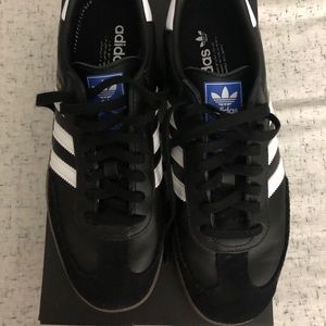 Adidas Men’s Originals Samba OG Sneaker, Size9 New